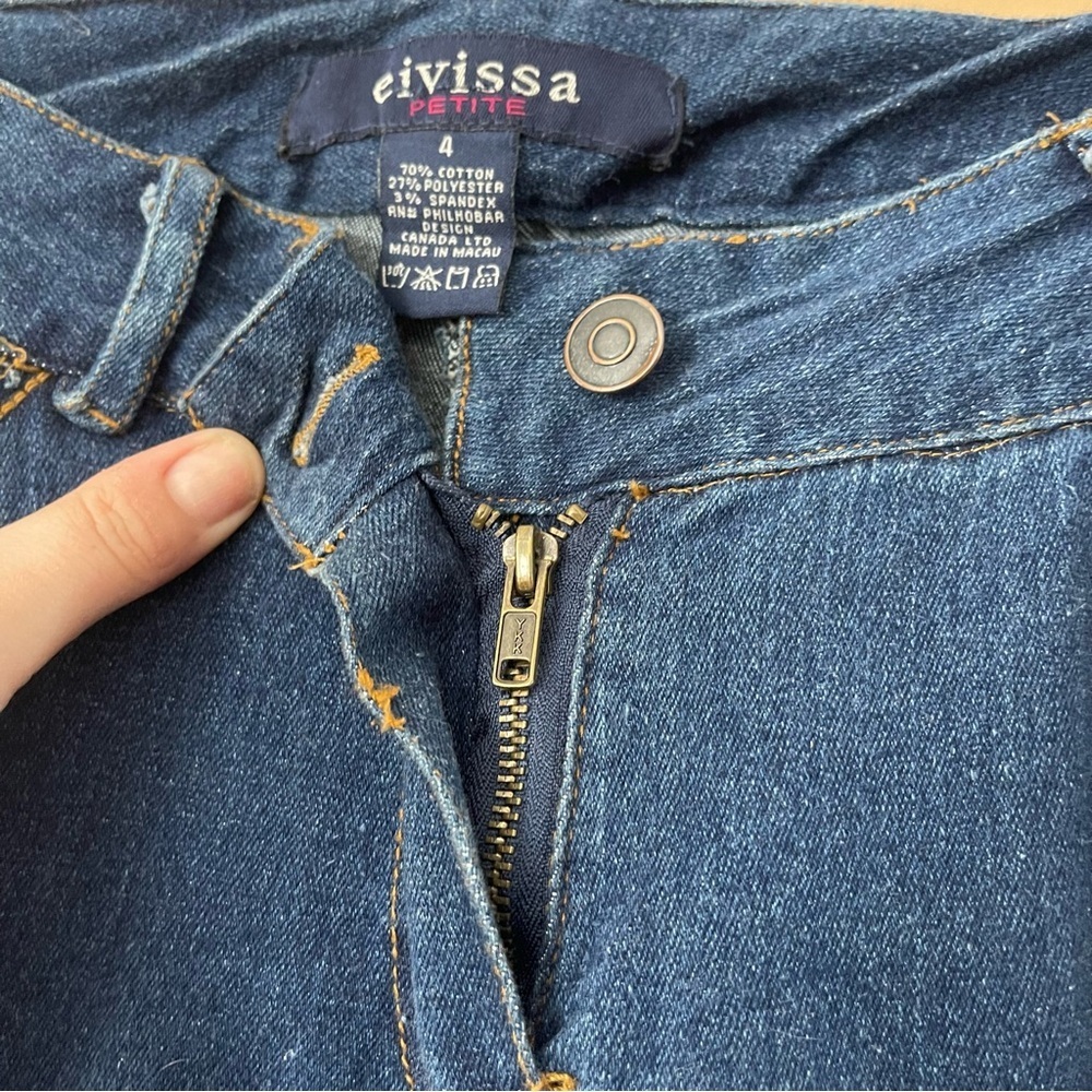 Eivissa Unique Embroidered Flare jeans size 4 - Picture 8 of 11